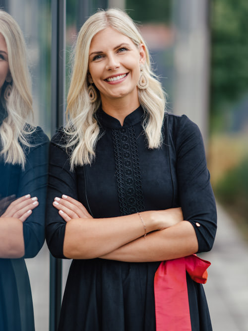 Porträt von Timea Lisa Petschovnik, Honorar-Verwaltung, Rechnungswesen bei der Südsteirischen Steuerberatung